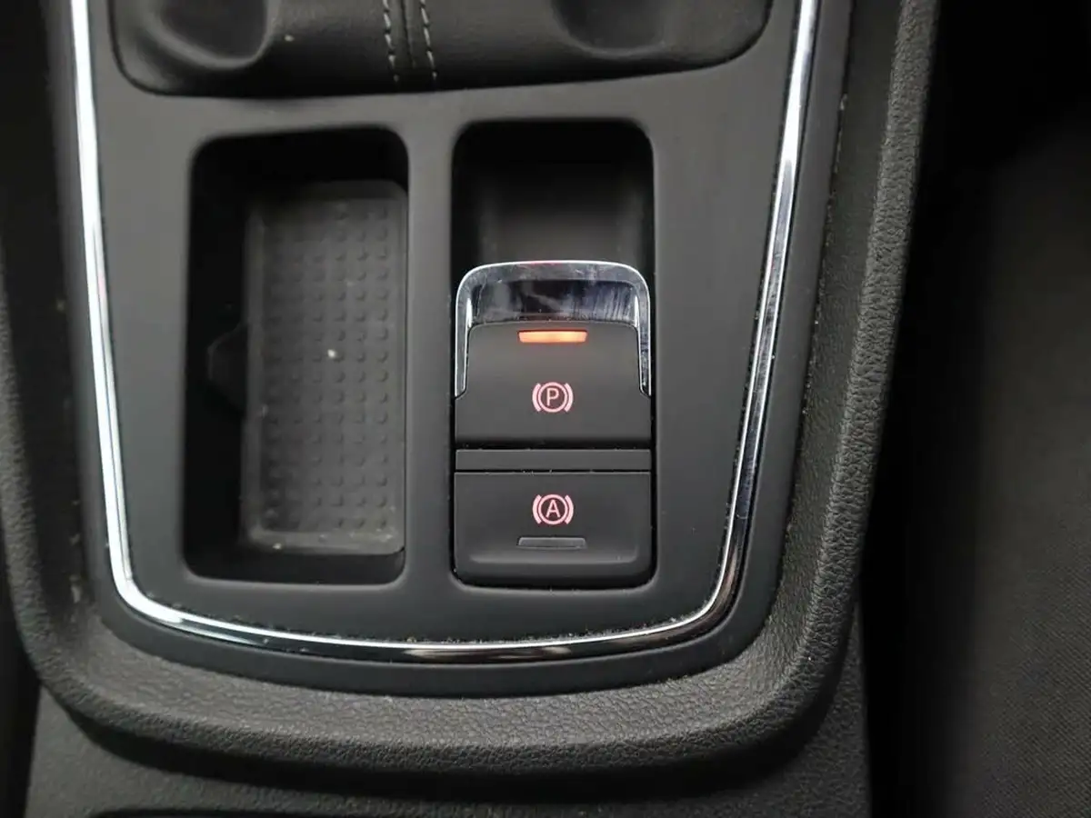 2018-seat-leon-12-tsi-se-dynamic-technology-hatchback-big-26