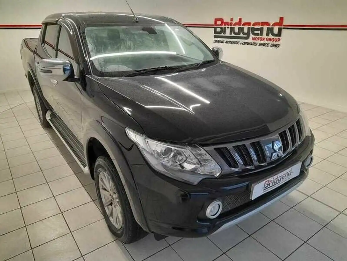 2019-mitsubishi-l200-24di-d-barbarian-eu6b-auto-big-0