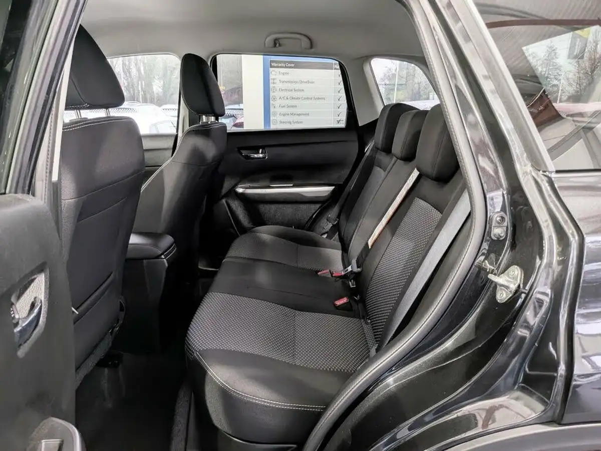 2020-suzuki-vitara-14-boosterjet-sz-t-140ps-big-27