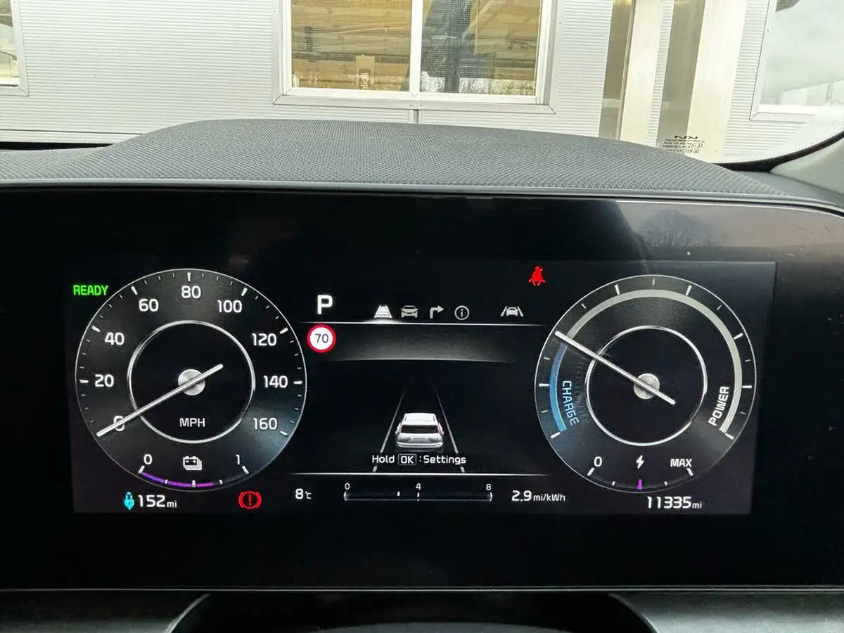 2023-kia-niro-ev-e-4-heat-pump-big-19