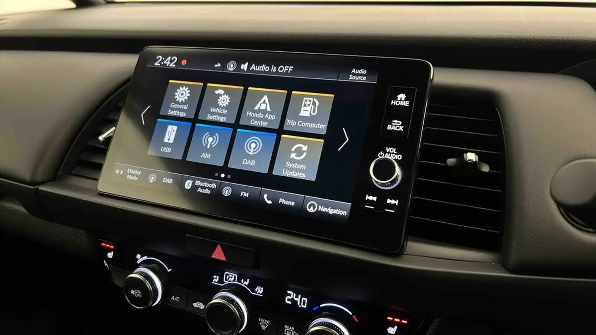 2022-honda-jazz-15-i-mmd-ex-107ps-big-40