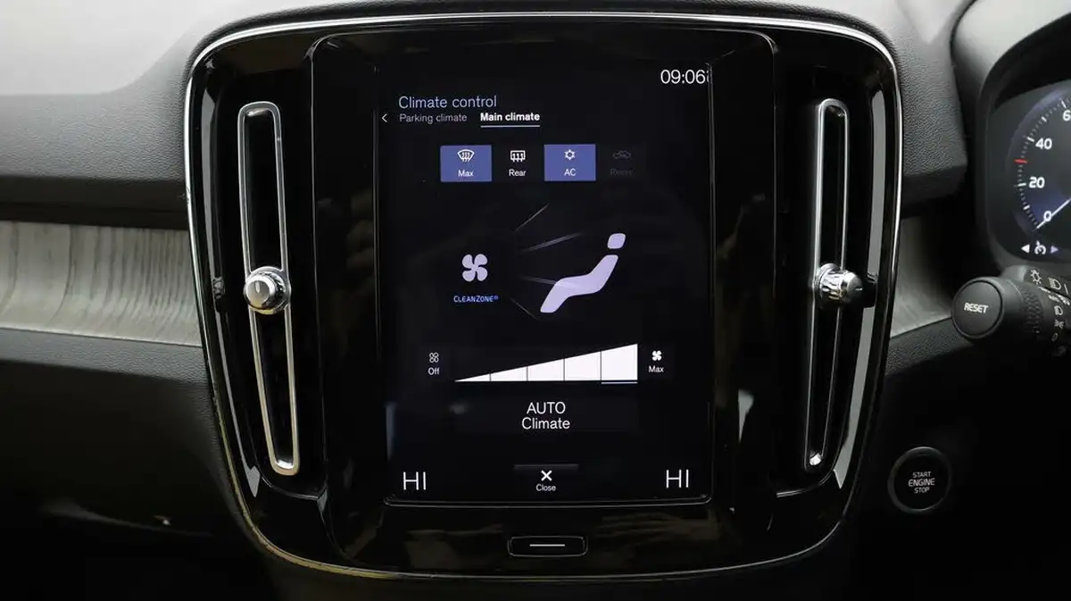 2020-volvo-xc40-15-t3-inscription-geartronic-big-11