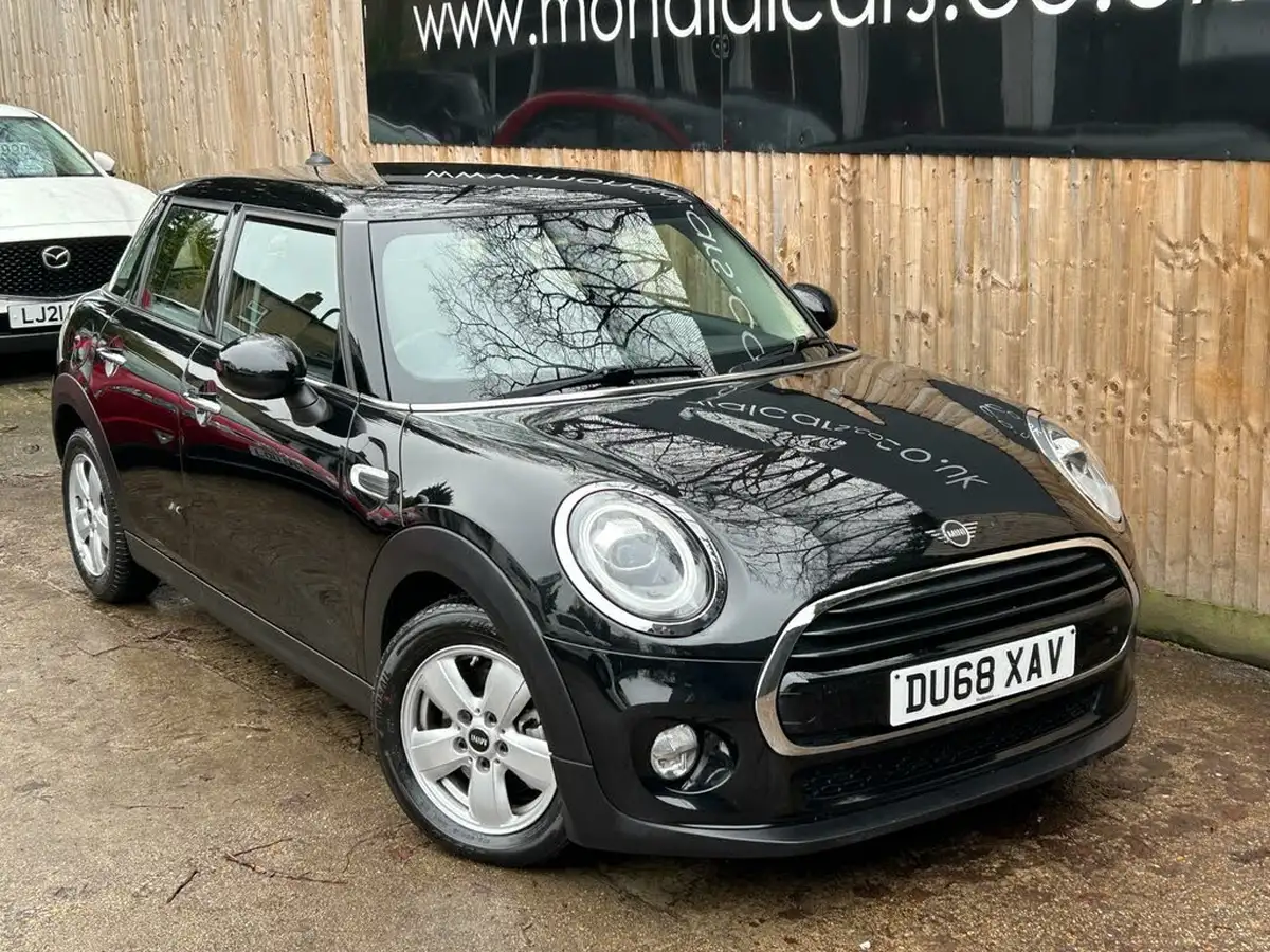 2018-mini-cooper-15-cooper-series-ii-ss-hatchback-5d-auto-big-10