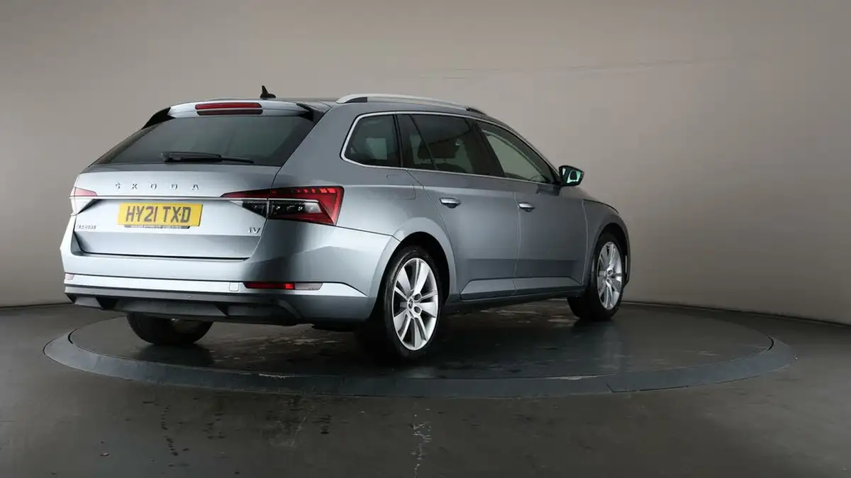 2021-skoda-superb-14-tsi-se-l-estate-big-63