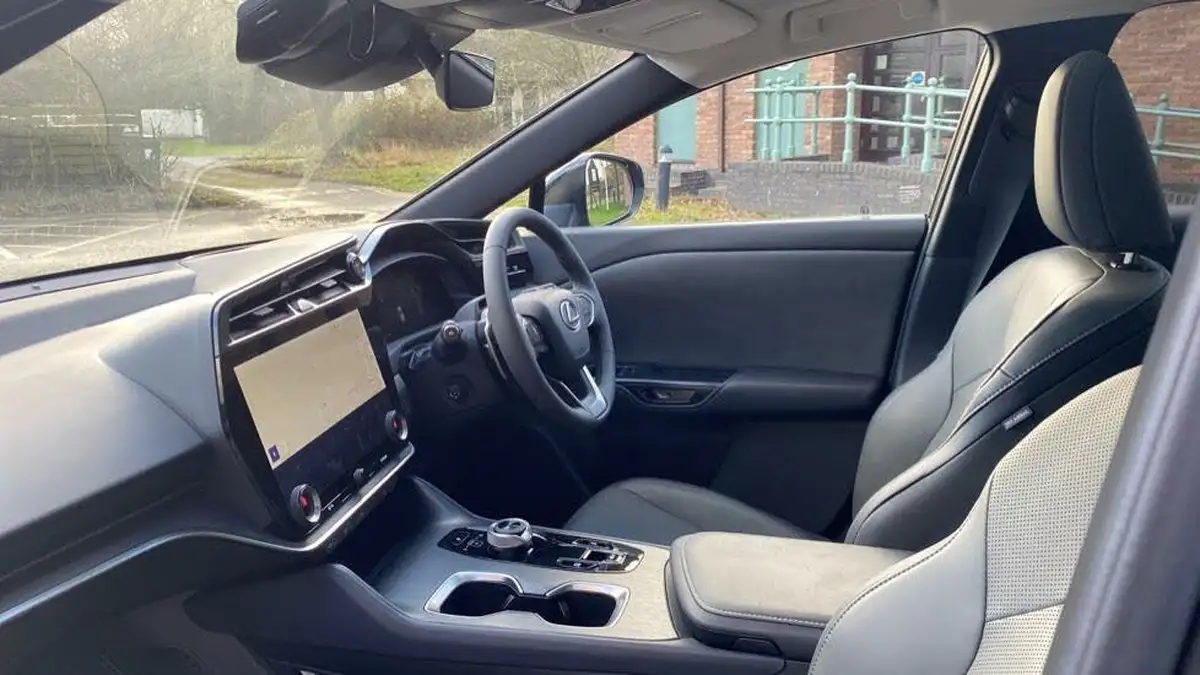 2024-lexus-rz-300e-e-rz-plus-packbi-tone-finish18in-wheels-big-5