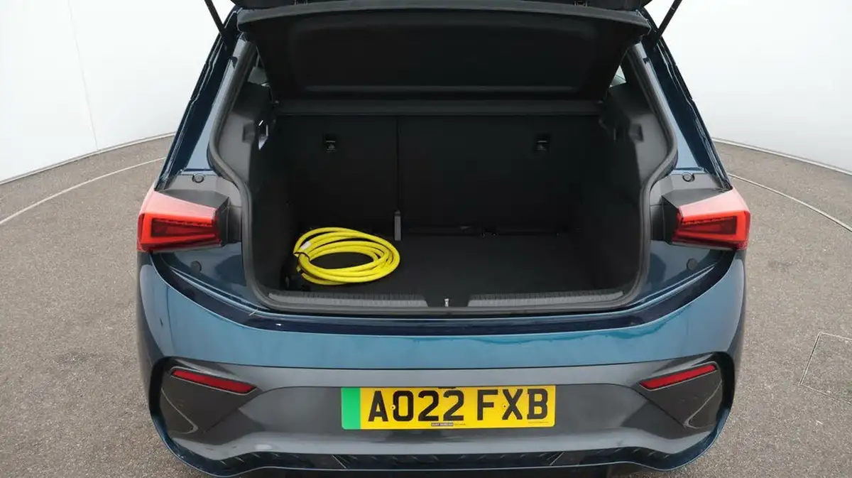 2022-cupra-born-e-v1-big-17