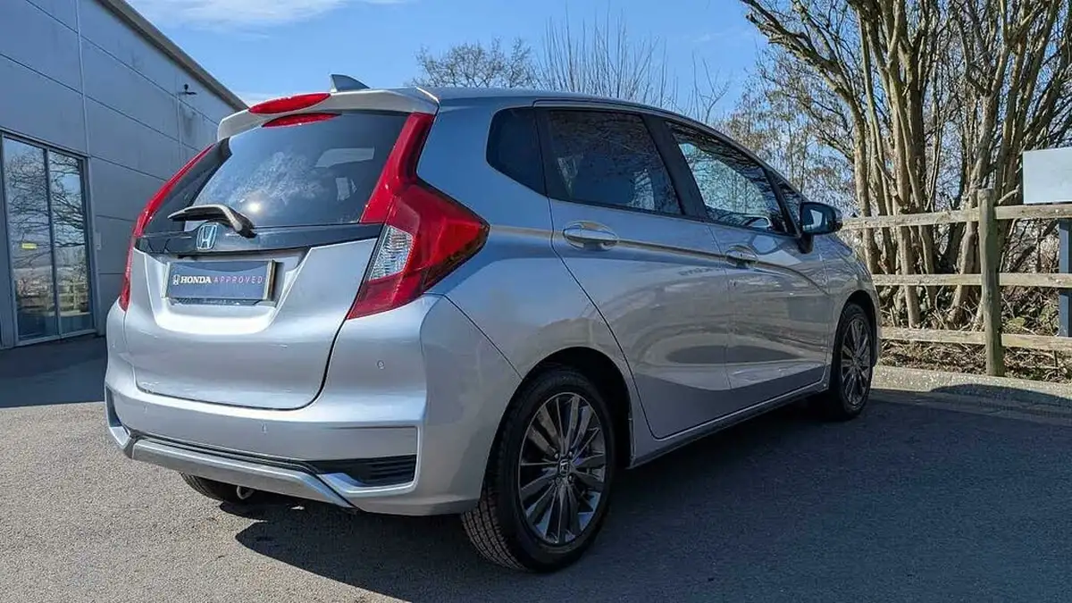 2019-honda-jazz-13-i-vtec-ex-navi-big-6