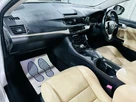 2011-lexus-ct-200h-18-se-l-small-11