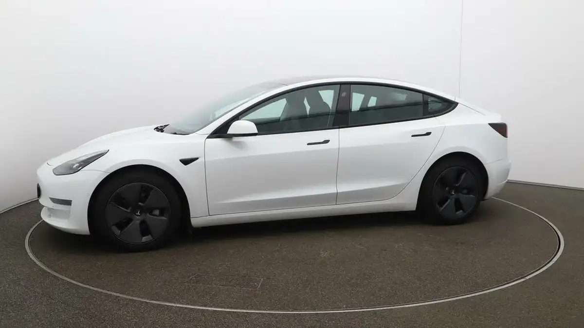2021-tesla-model-3-e-long-range-awd-big-65