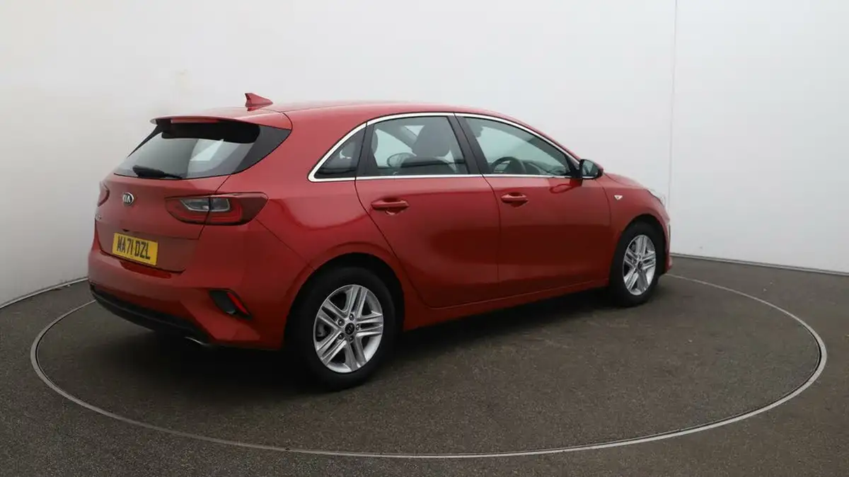 2021-kia-ceed-10-t-gdi-2-nav-hatchback-big-45