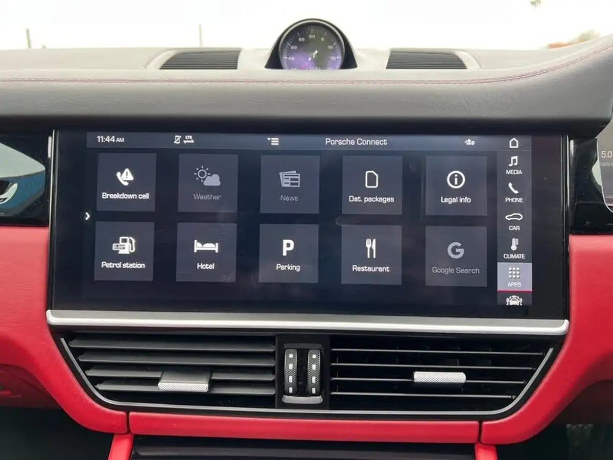 2019-porsche-cayenne-30-v6-station-wagon-big-18
