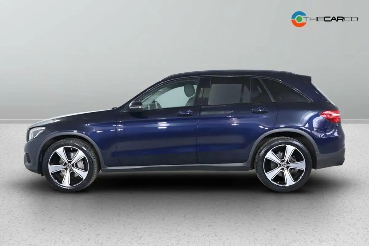 2018-mercedes-benz-glc-class-21d-glc220d-urban-edition-big-10