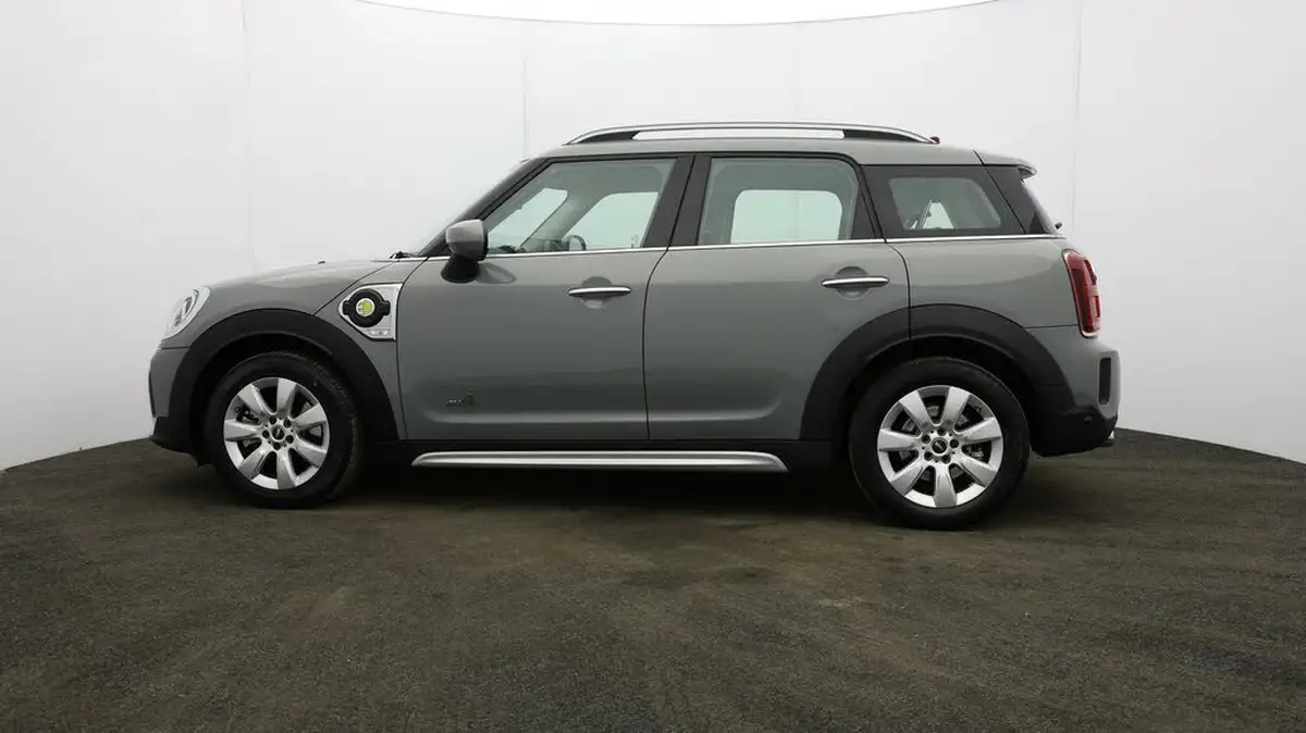 2021-mini-countryman-15-cooper-s-e-phev-classic-comfort-big-3