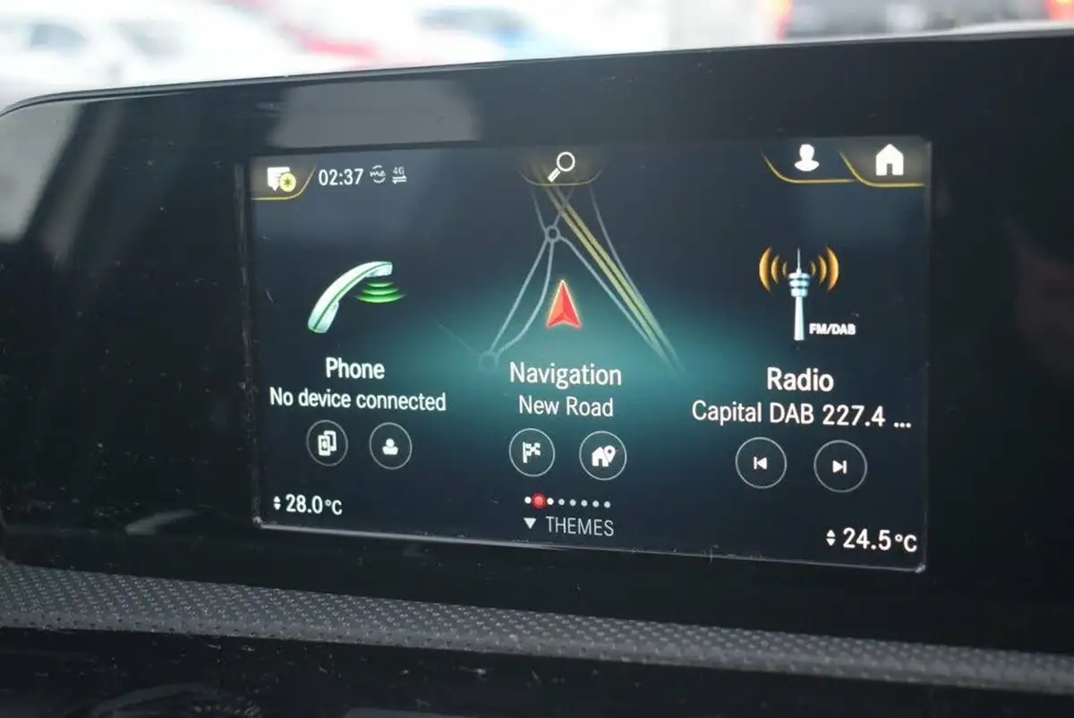 2020-mercedes-benz-a-class-13-a200-amg-line-hatchback-5d-7g-dct-big-13