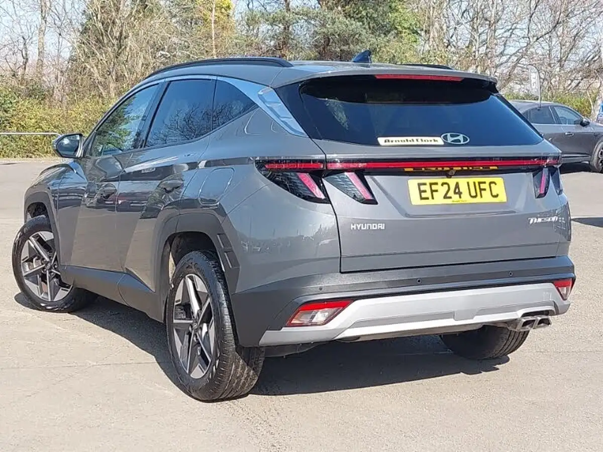 2024-hyundai-tucson-16-t-gdi-premium-160ps-two-tone-roof-big-1