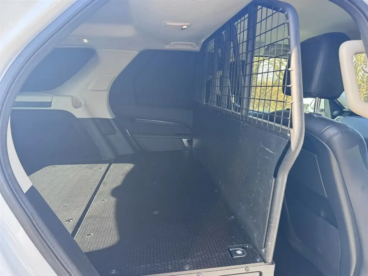 2018-land-rover-discovery-30td6-se-258pse6-4wd-panel-van-auto-big-12