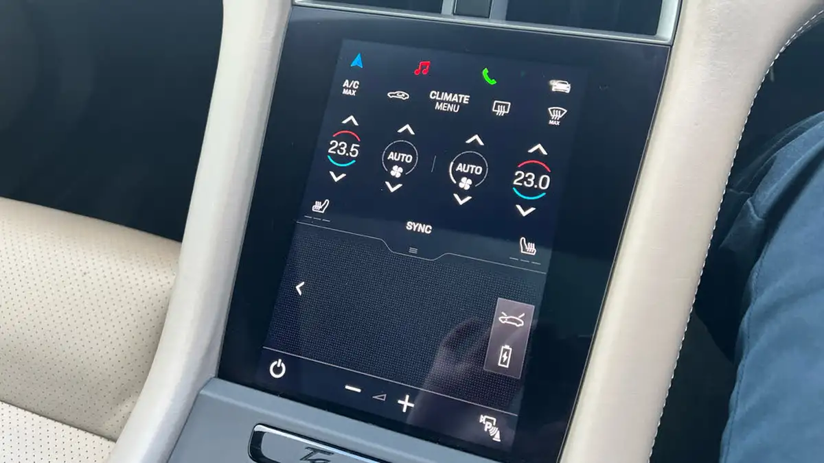 2021-porsche-taycan-e-4s-571ps-performance-battery-plus-big-29
