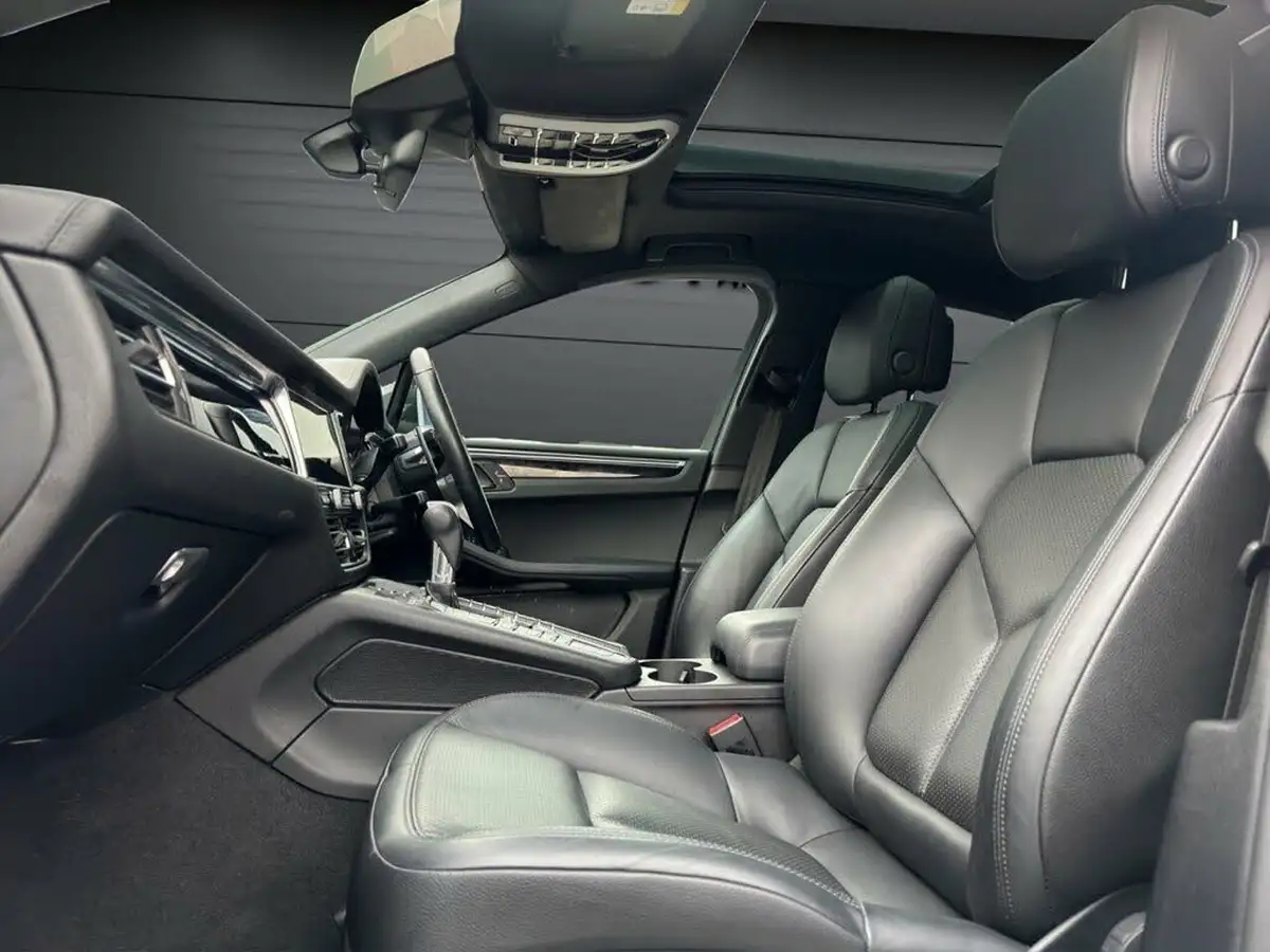 2020-porsche-macan-30-s-big-1