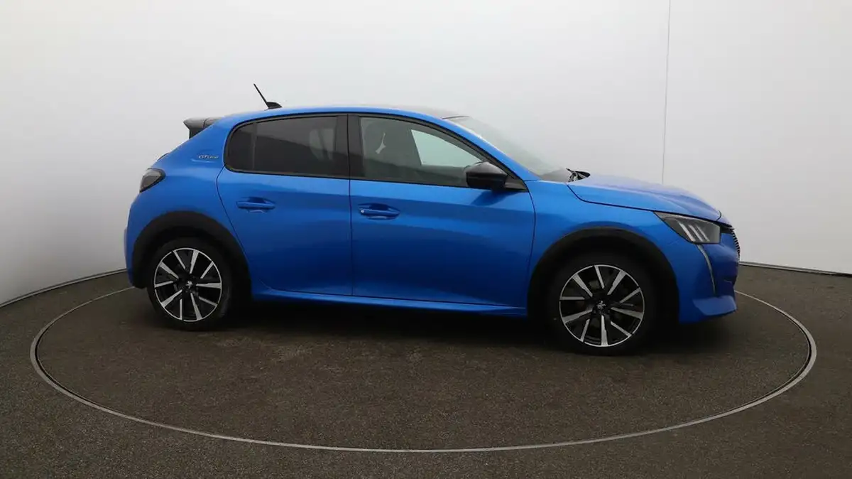 2020-peugeot-208-12-puretech-gt-line-100bhp-eat8-big-47