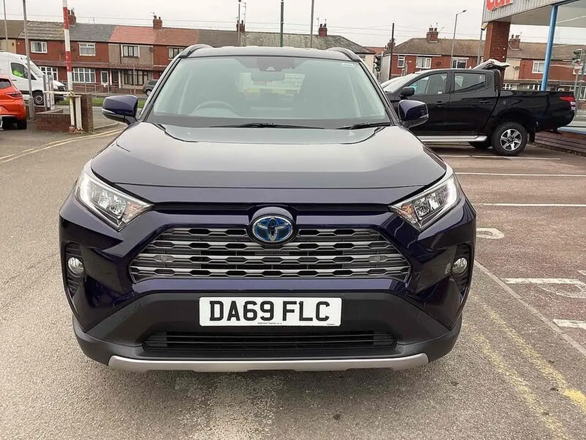 2019-toyota-rav4-25-vvt-i-design-215bhp-big-14
