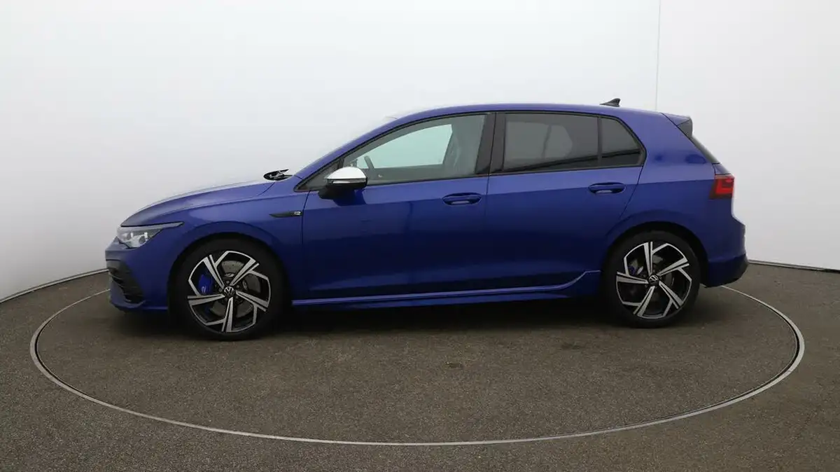 2024-volkswagen-golf-20-tsi-r-320ps-hatchback-big-4