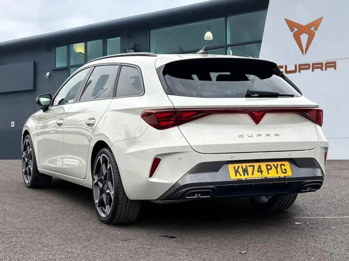 2024-cupra-leon-nf-15-etsi-v2-estate-big-1