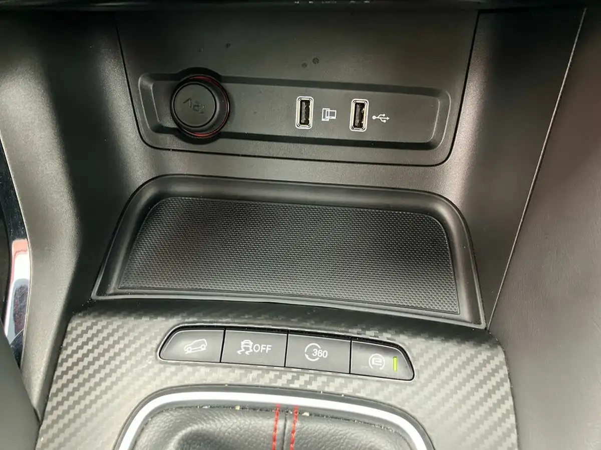 2024-mg-zs-suv-15-vti-tech-exclusive-big-35