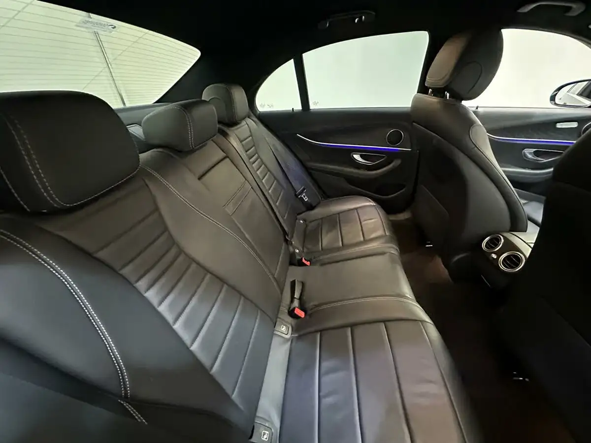 2020-mercedes-benz-e-class-20-e200-amg-line-edition-saloon-4d-big-16