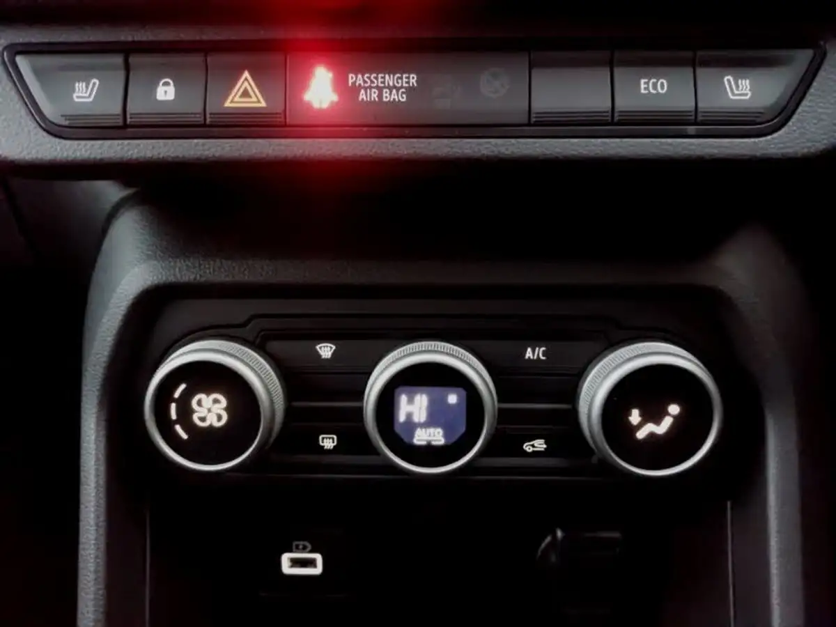 2023-dacia-jogger-16-tce-extreme-se-big-17