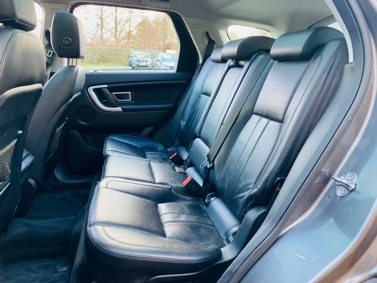2017-land-rover-discovery-sport-20td4-hse-180ps-station-wagon-auto-big-29