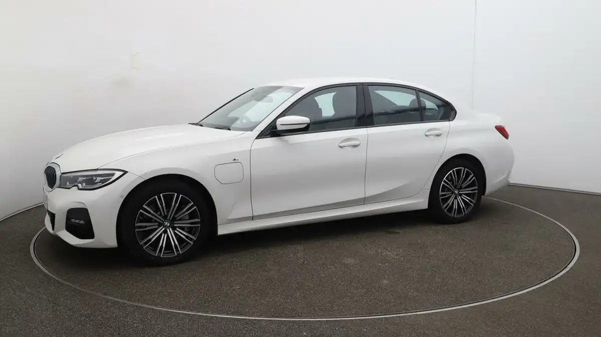 2020-bmw-3-series-20-330e-m-sport-saloon-4d-big-59