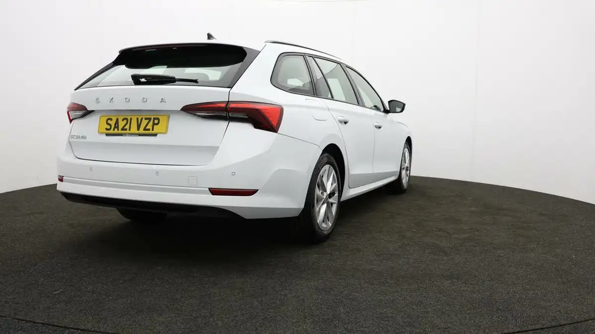 2021-skoda-octavia-10-tsi-se-technology-estate-big-74