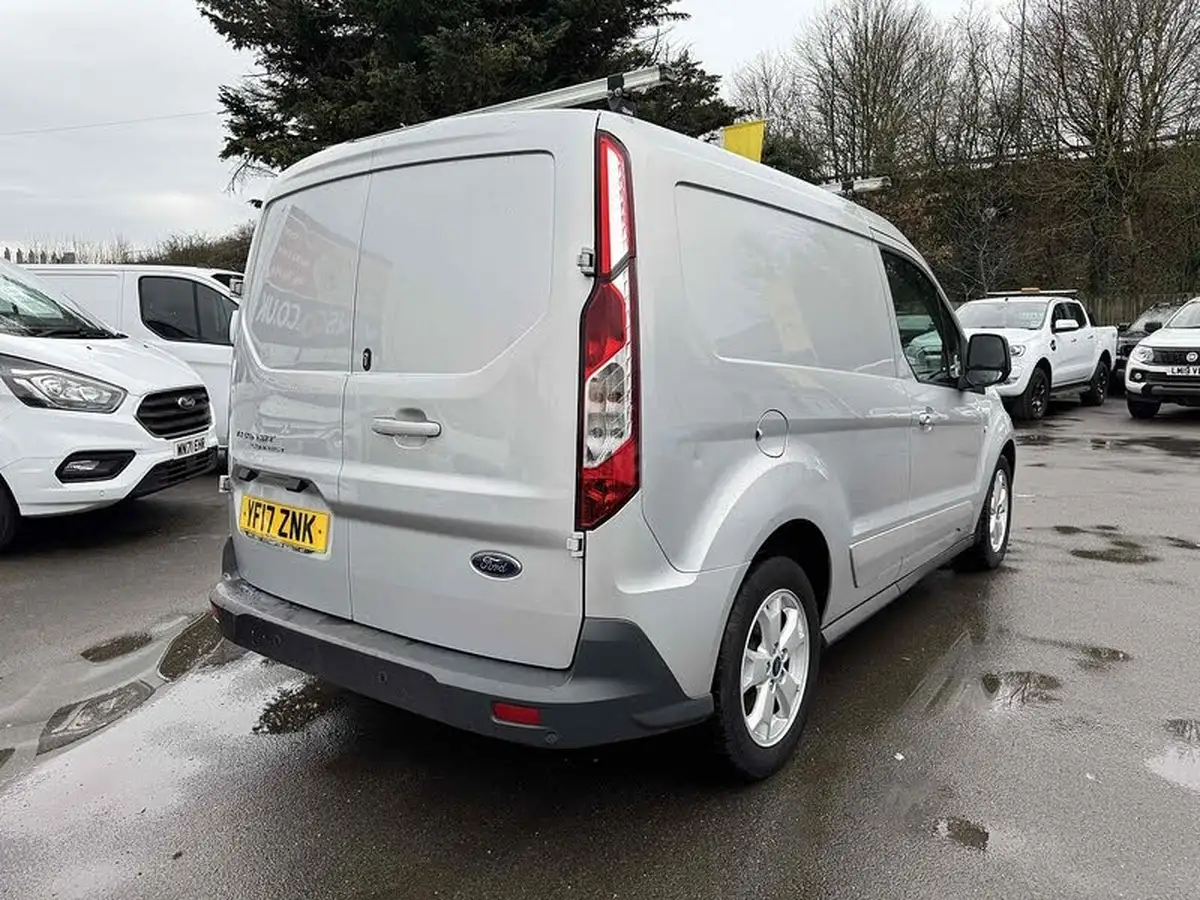 2017-ford-transit-connect-15tdci-l1-200-limited-big-7