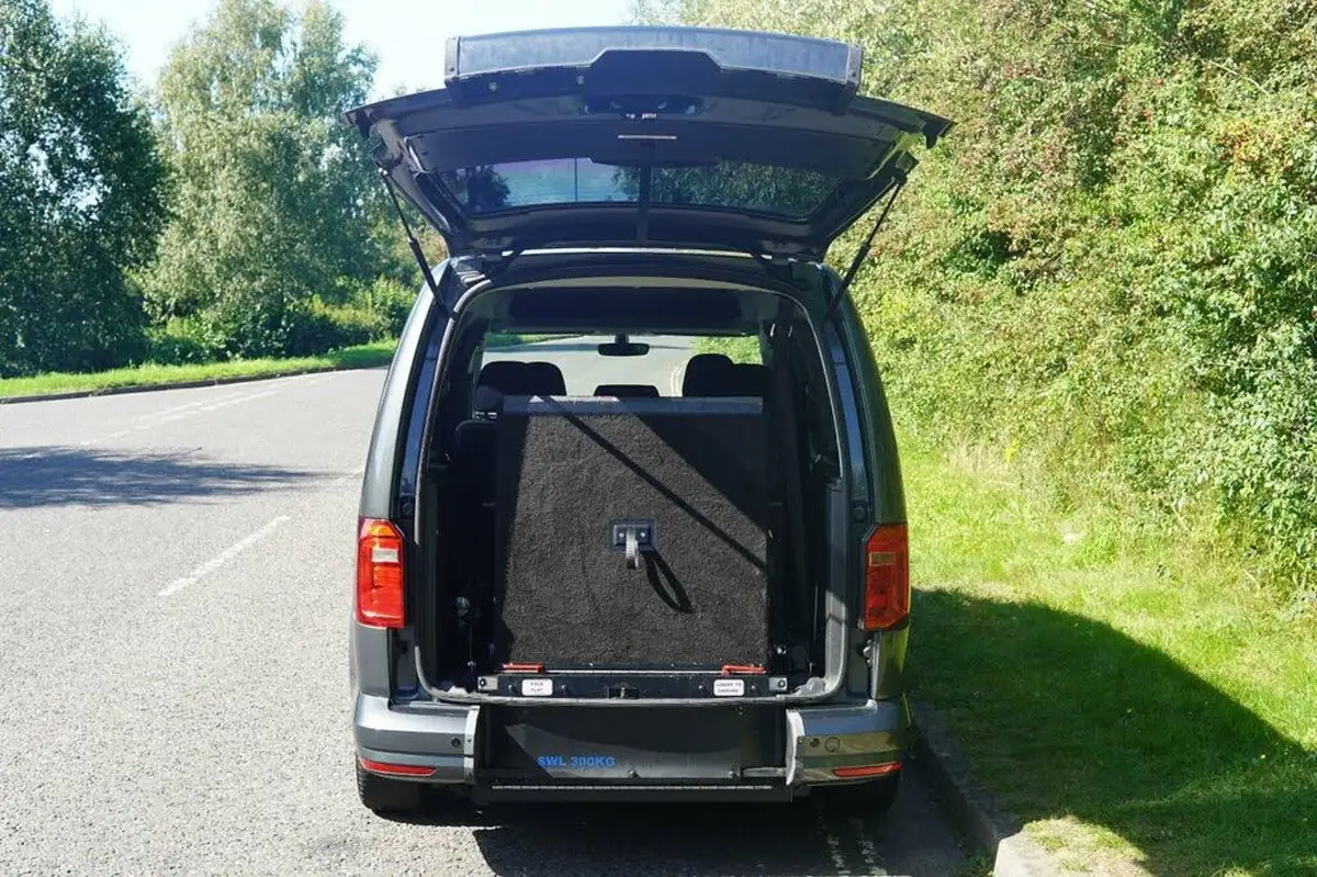 2018-volkswagen-caddy-maxi-life-20tdi-c20-102ps-dsg-big-6