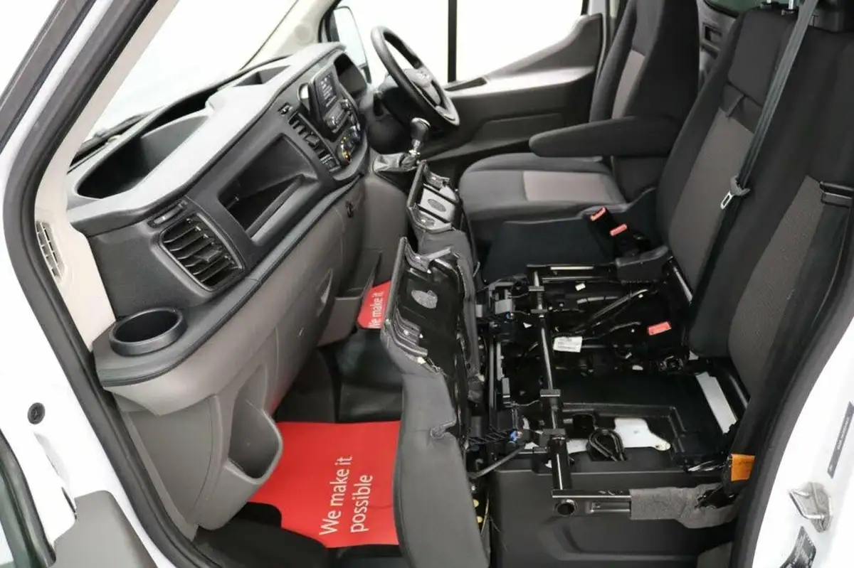 2022-ford-transit-20tdci-350-l2h1-leader-130pseu6dt-fwd-cab-big-20