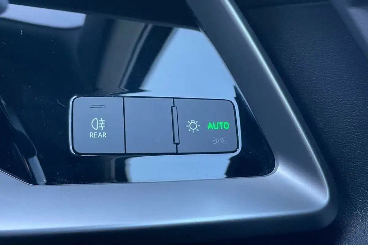 2020-audi-a3-15-35-tfsi-technik-big-47