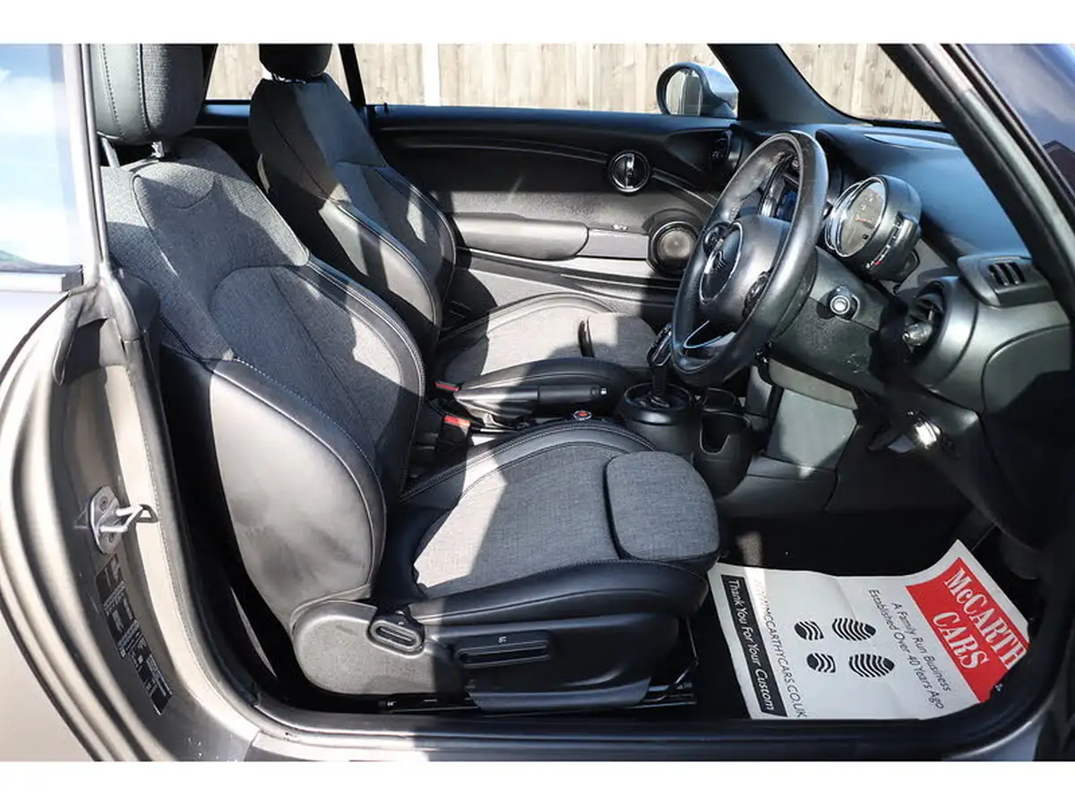 2018-mini-cooper-15-cooper-series-ii-ss-convertible-2d-auto-big-28
