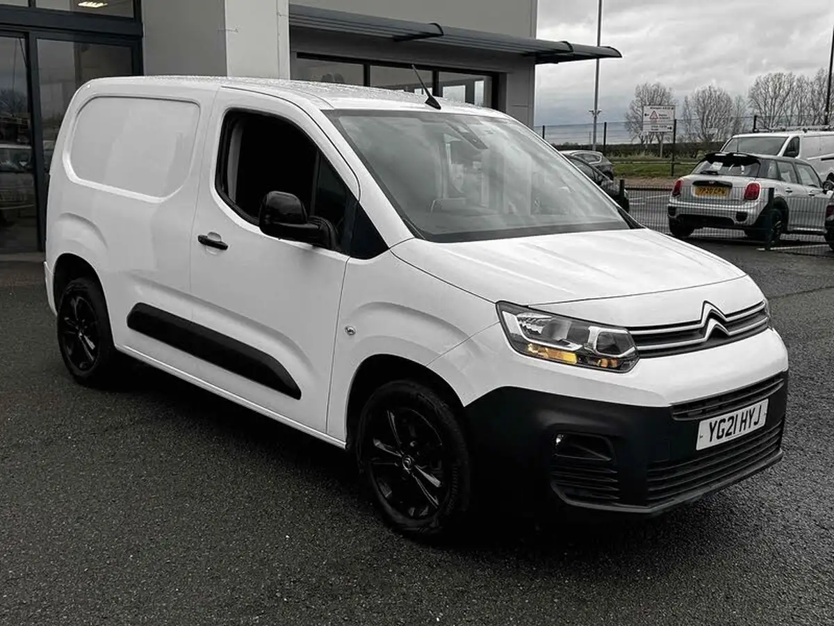 2021-citroen-berlingo-15bluehdi-1000-driver-100pseu6dt-e-ss-big-35