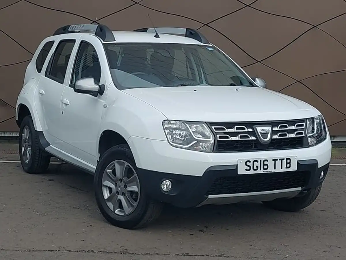 2016-dacia-duster-15dci-laureate-110bhp-ss-station-wagon-5d-big-0