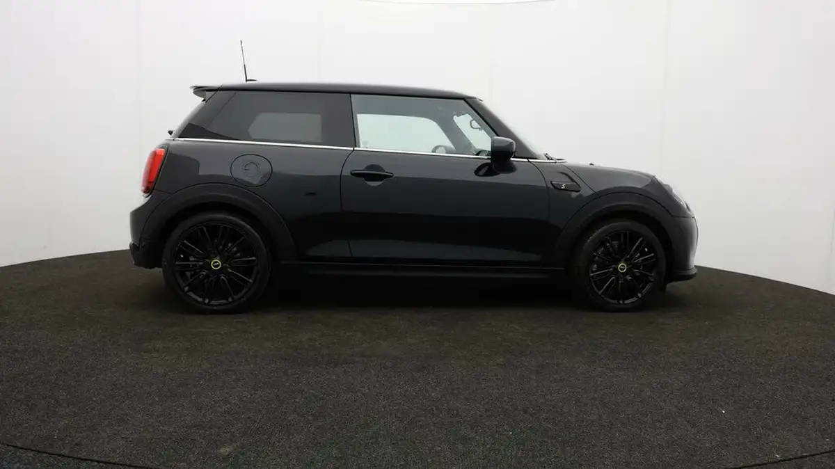 2022-mini-cooper-e-cooper-s-2-big-31