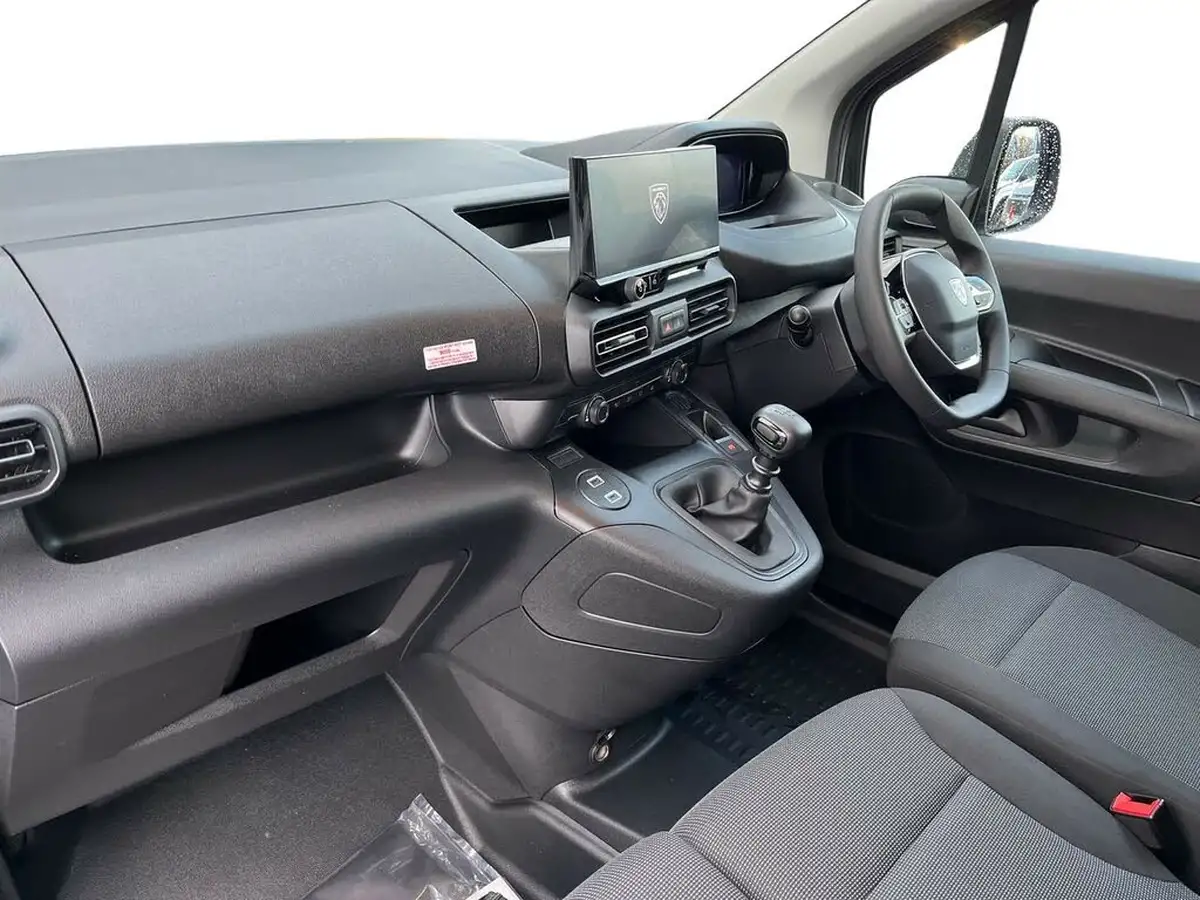 2024-peugeot-partner-15-bluehdi-professional-100pseu6d-big-6