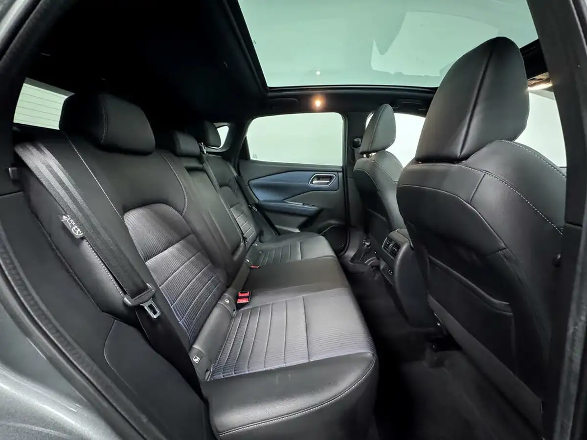 2022-nissan-qashqai-15-tekna-big-38