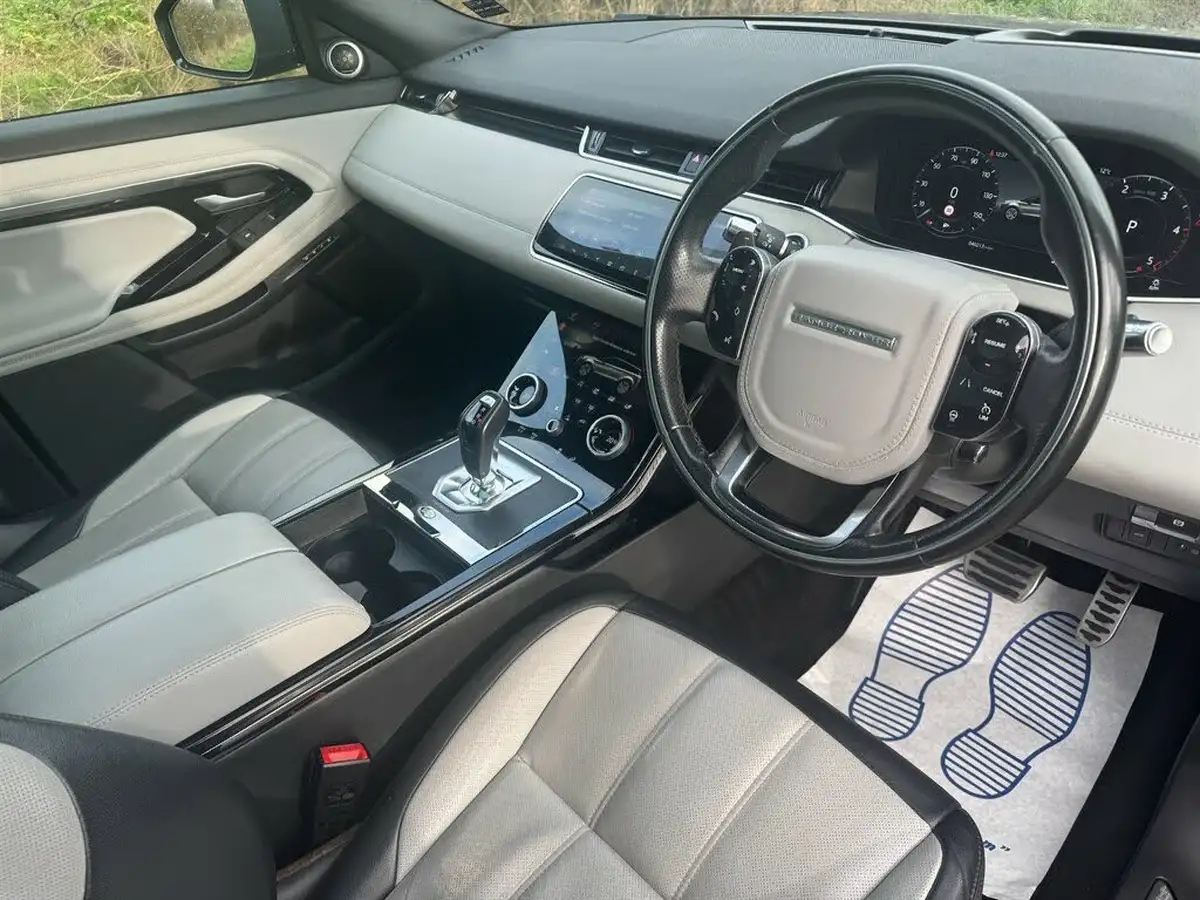 2019-land-rover-range-rover-evoque-20-d180-first-edition-big-5
