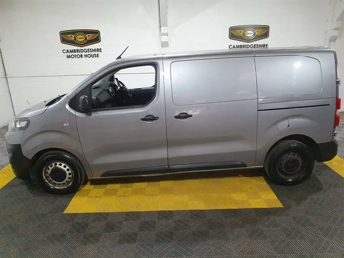 2019-citroen-dispatch-20bluehdi-enterprise-m-1400-120pseu6d-ss-panel-big-10