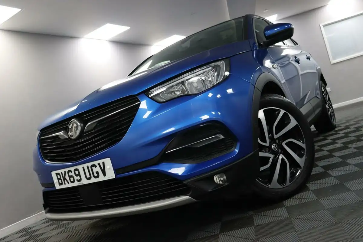 2019-vauxhall-grandland-x-15td-elite-nav-ss-blueinjection-big-27