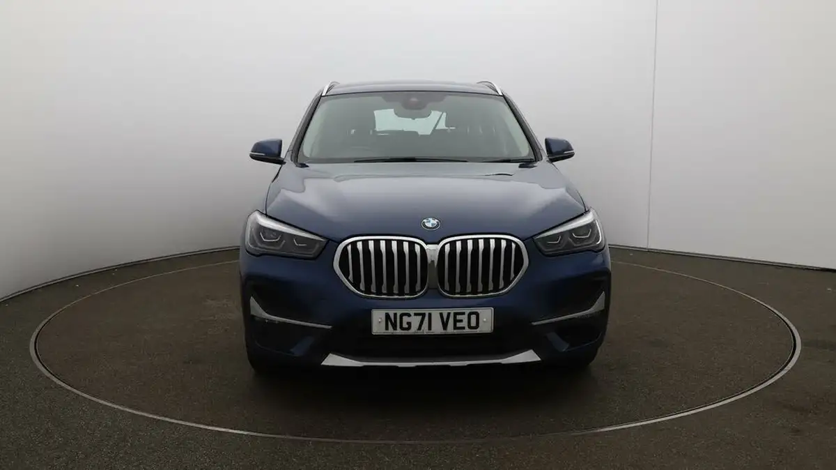 2021-bmw-x1-20-xdrive20i-xline-big-2