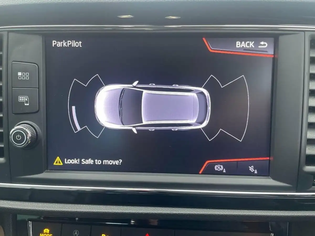 2019-seat-leon-15-tsi-evo-fr-sport-150ps-estate-dsg-big-26