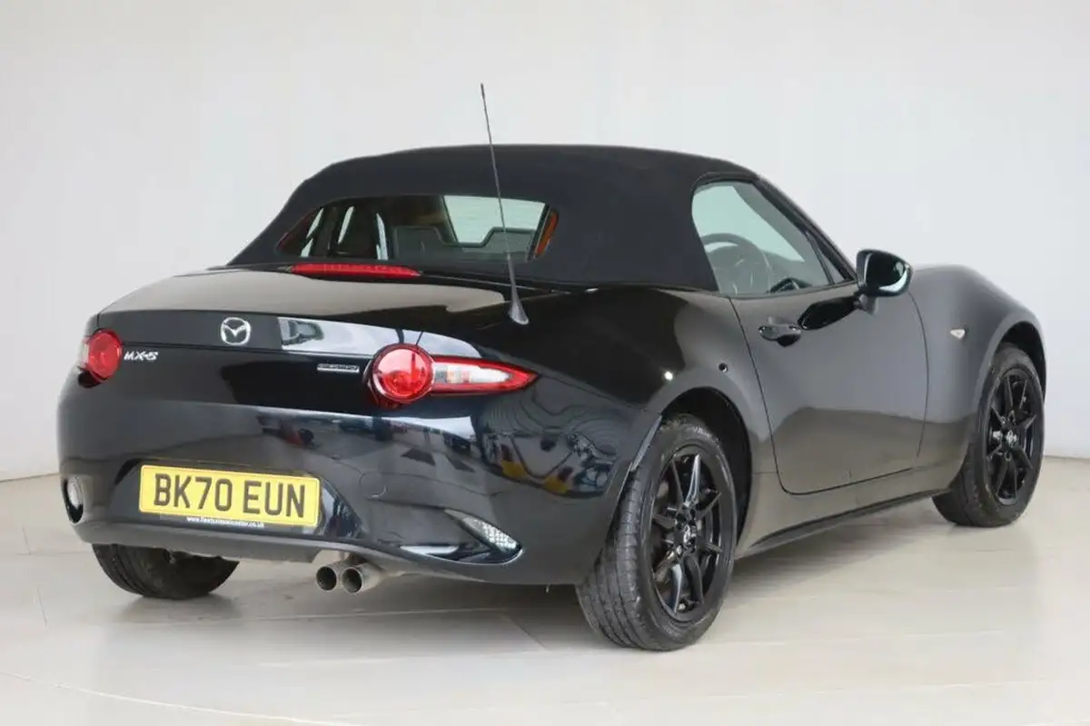 2020-mazda-mx-5-15-se-l-rf-big-13