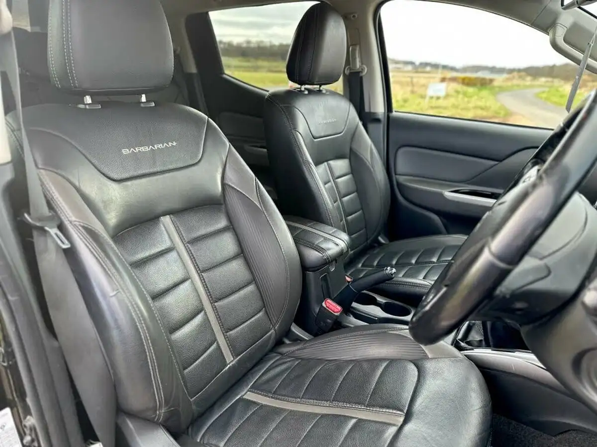 2018-mitsubishi-l200-24di-d-barbarian-eu6-big-27