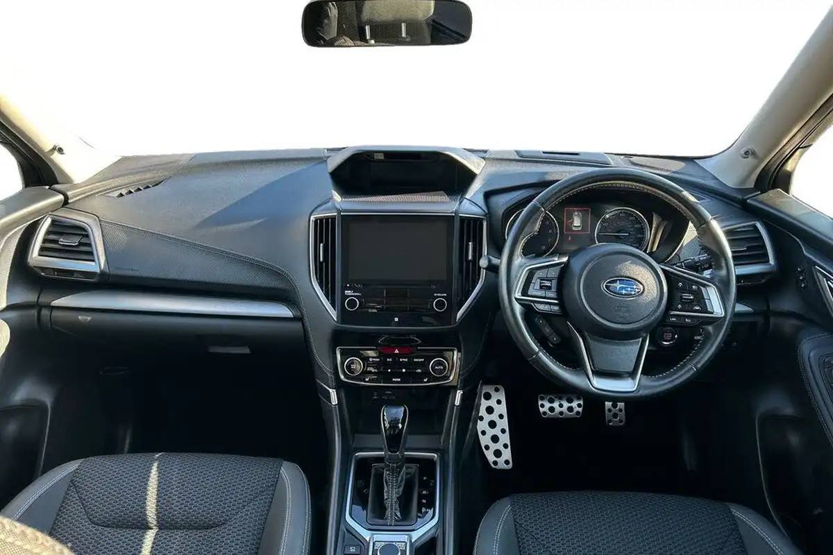 2021-subaru-forester-big-11